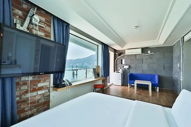Songjeong Namuneulbo * Busan