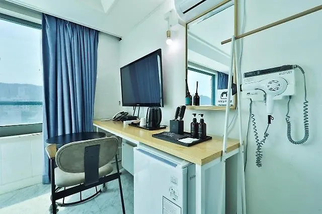 Songjeong Namuneulbo Motel Busan