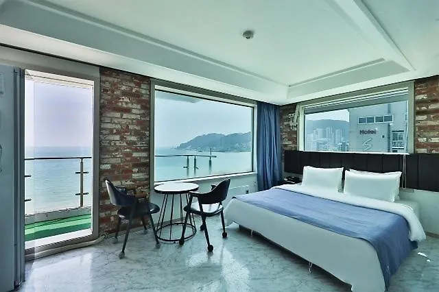 Songjeong Namuneulbo * Busan