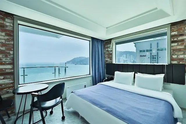 Songjeong Namuneulbo Busan